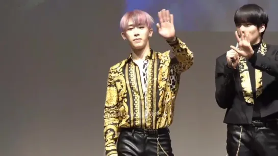 [VK][190309] MONSTA X fancam (Wonho focus) @ Gangnam Fansign