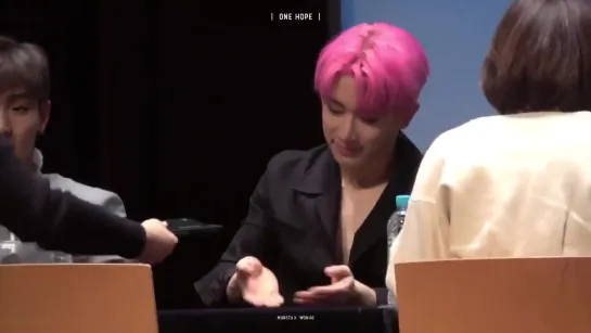 [VK][190224] MONSTA X fancam (Wonho focus) @ Yeongdeungpo Fansign