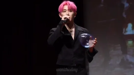 [VK][190224] MONSTA X fancam (Wonho focus) @ Yeongdeungpo Fansign