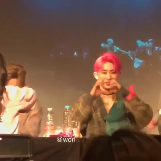 [VK][190222] MONSTA X fancam (Wonho focus) @ Yoido Fansign