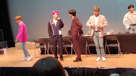 [VK][190221] MONSTA X fancam @ Synnara Fansign