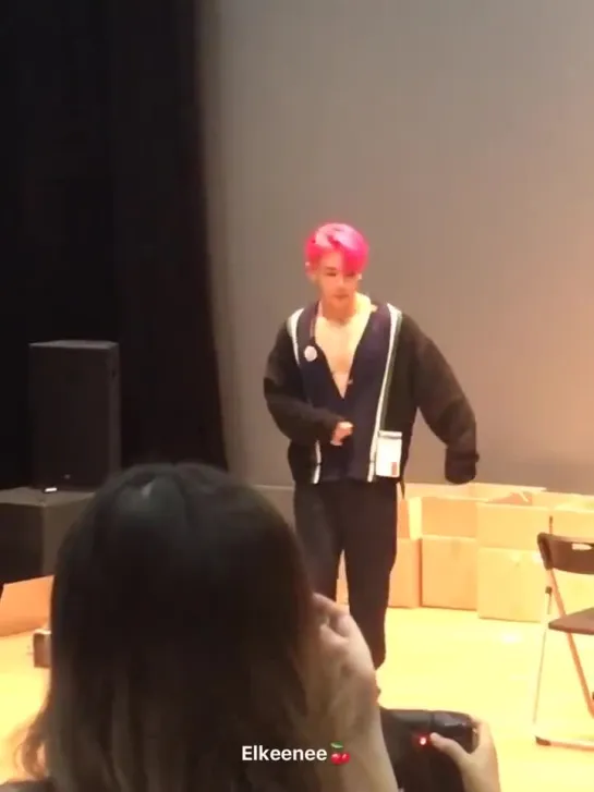 [VK][190221] MONSTA X fancam (Wonho focus) @ Synnara Fansign