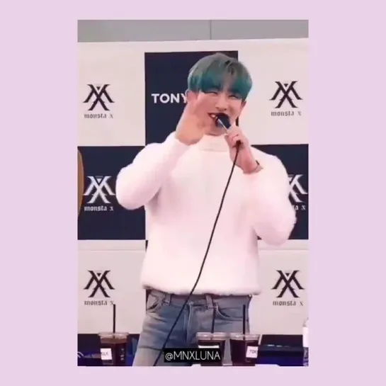 [VK][181216] MONSTA X fancam (Wonho focus) @ TONY MOLY Fansign