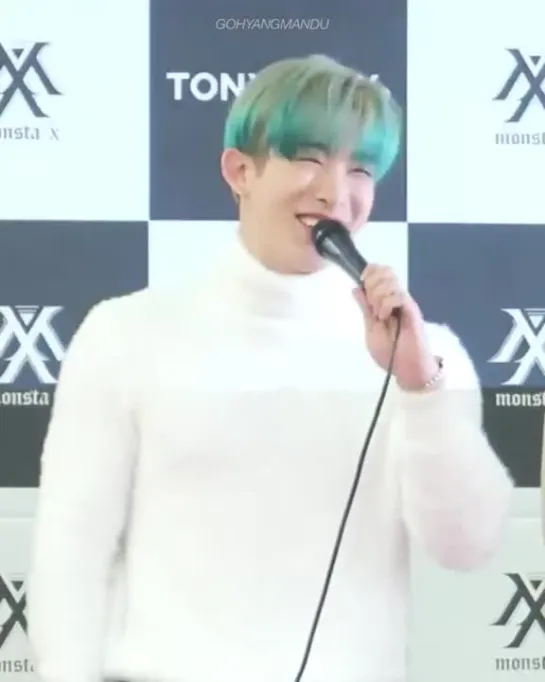 [VK][181216] MONSTA X fancam (Wonho focus) @ TONY MOLY Fansign