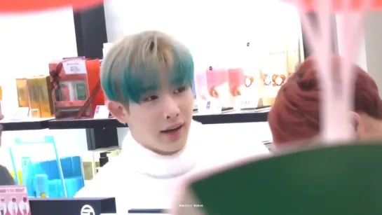 [VK][181216] MONSTA X fancam (Wonho focus) @ TONY MOLY Fansign