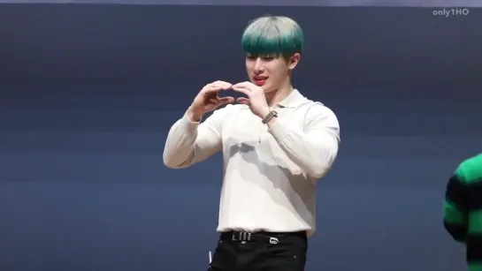 [VK][181215] MONSTA X fancam (Wonho focus) @ Gimpo Fansign