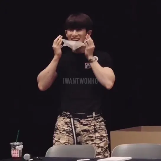 [VK][181124] MONSTA X fancam (Wonho focus) @ Suwon Fansign