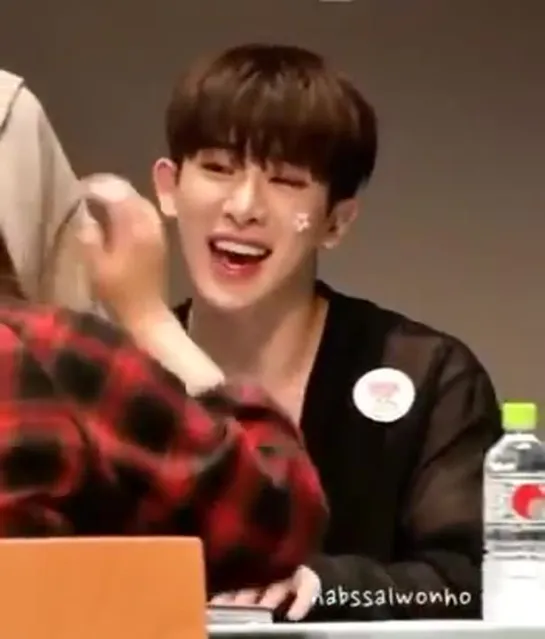 [VK][181125] MONSTA X fancam (Wonho focus) @ Apgujeong Fansign