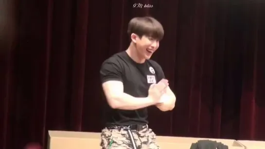 [VK][181124] MONSTA X fancam (Wonho focus) @ Suwon Fansign