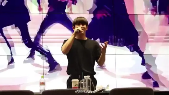 [VK][181110] MONSTA X fancam (Wonho focus) @ Yongsan Fansign