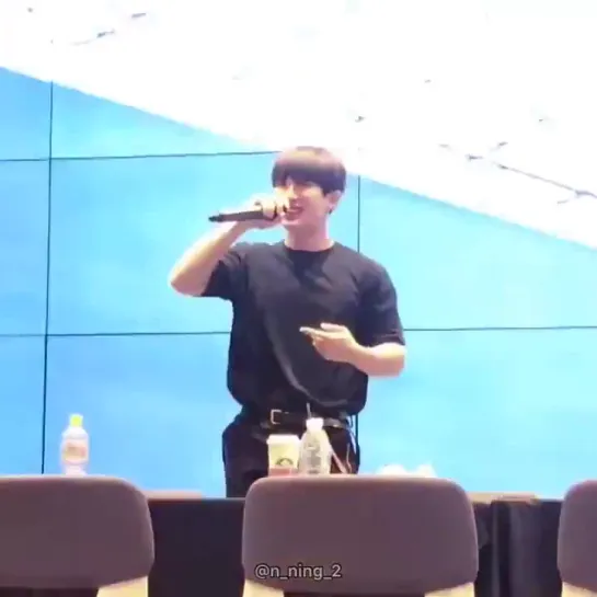 [VK][181110] MONSTA X fancam (Wonho focus) @ Yongsan Fansign