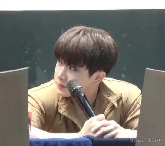 [VK][181102] MONSTA X fancam (Wonho focus) @ Gangnam Fansign