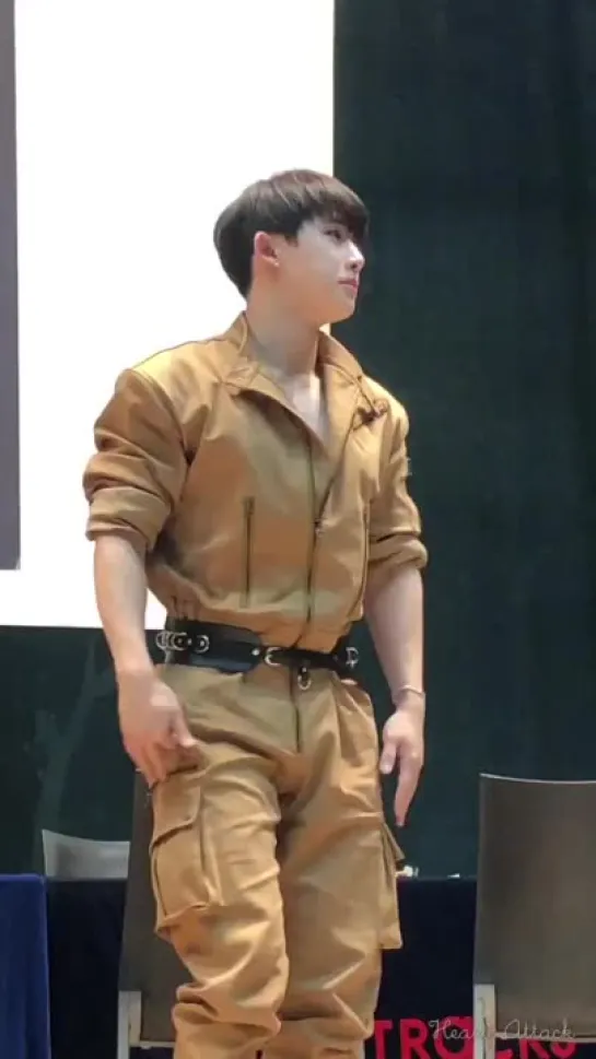 [VK][181102] MONSTA X fancam (Wonho focus) @ Gangnam Fansign