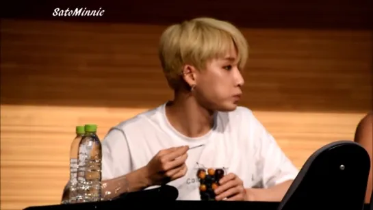 [VK][160612] MONSTA X fancam (Wonho focus) @ Dong Seoul Art Hall Fansign