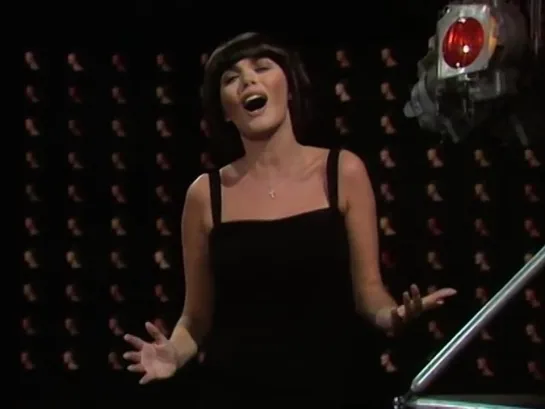 Mireille Mathieu - Der Zar und das Maedchen (Galaabend der Starparade 28.08.1975) (VOD)