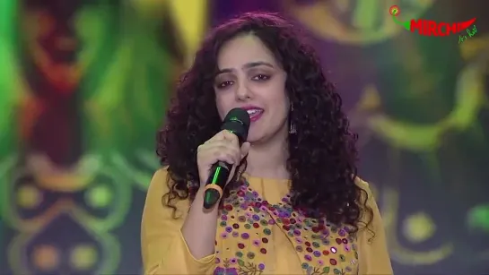 Nithya Menen singing Va Va Vo at Mirchi Music Awards