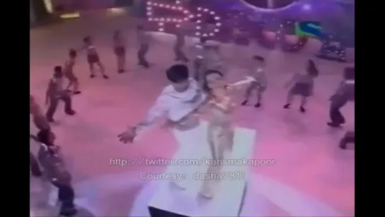 Shahrukh Khan _u0026 Karisma Kapoor - A Tribute to Kishore Kumar Concert (2001) Part 1