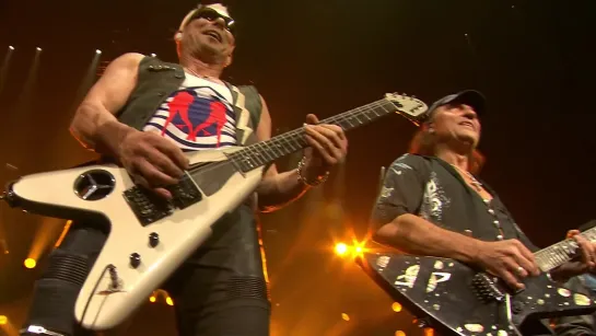 Scorpions - The Zoo  ⁄  Coast To Coast (Live In Brooklyn, New York, USA, September 12, 2015) ᴴᴰ.