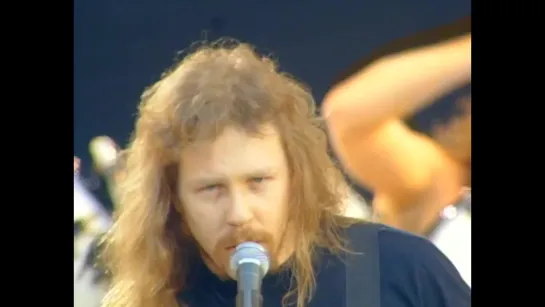 Metallica - Sad But True (Live At Wembley Stadium, London, England, April 20, 1992)[1080p].