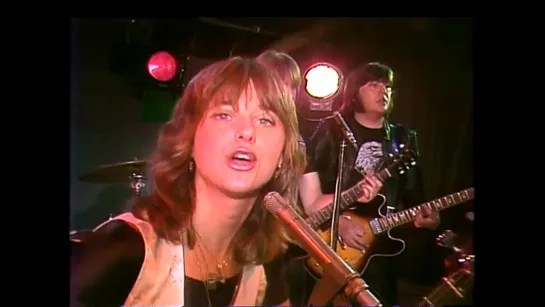 Suzi Quatro - She's In Love With You. 1979 [1080p].