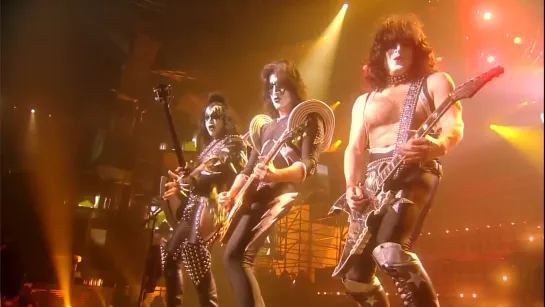 KISS - Live At VH1 Rock Honors (Live In Las Vegas, Nevada, USA, May 25, 2006)(17)[1080p].