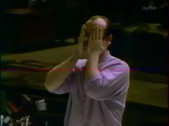 Phil Collins 1990 Serious Tour Interviews with musicians ARTE TV