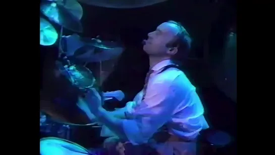 Phil Collins - Live - Perkins Palace, Pasadena, CA (1982)