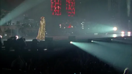 1. MYLENE FARMER - BERCY 2006 - Introduction Peut-être toi.