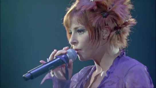 11. MYLENE FARMER - BERCY 2006 - Rêver.