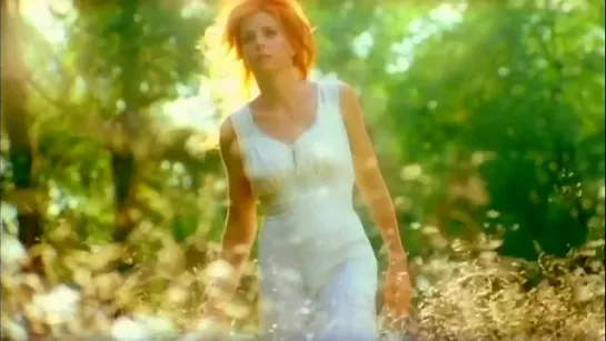 MYLENE FARMER  -  Innamoramento.