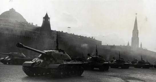 День танкистов (Парад 8 сентября 1946 года в Москве) _ 1946 _ ЦСДФ