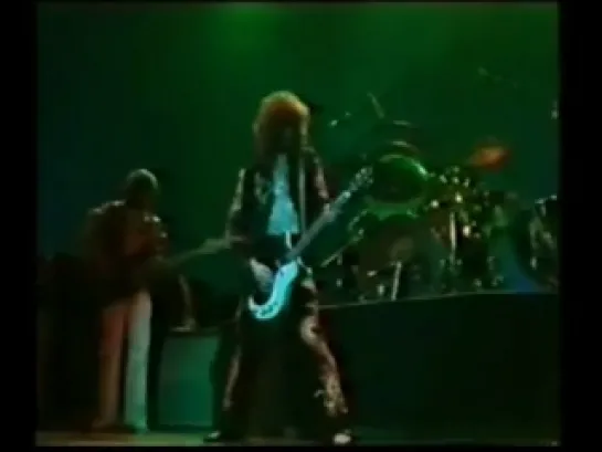 Led Zeppelin - In My Time Of Dying - Live '75 London