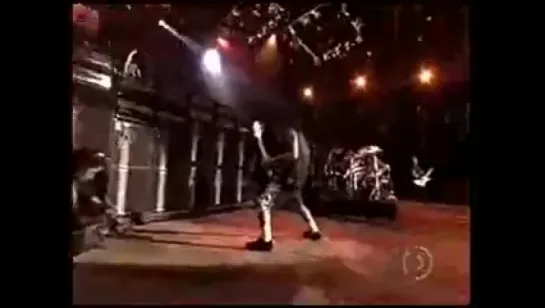 Metallica - Seek And Destroy (Live Rock In Rio Lisbon 2004)