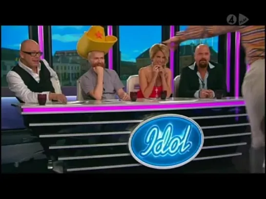 Alexander Bard möter sin dubbelgångare i idol 2011