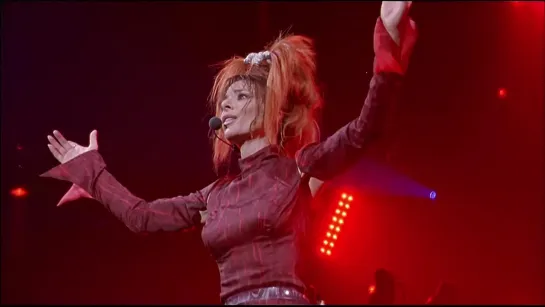 Mylène Farmer_Souviens-toi du jour (Live "Mylenium Tour" 1999-2000)