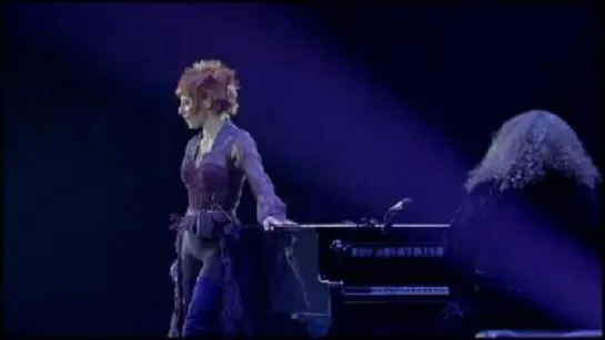 Mylène Farmer_Rêver (Live "Avant que l'ombre... à Bercy" 2006)