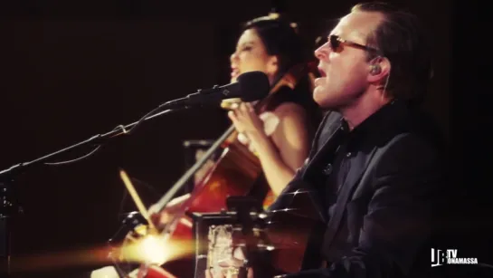 Joe Bonamassa  Tina Guo - “Woke Up Dreaming“ - Live From Carnegie Hall׃ An Acoustic Evening