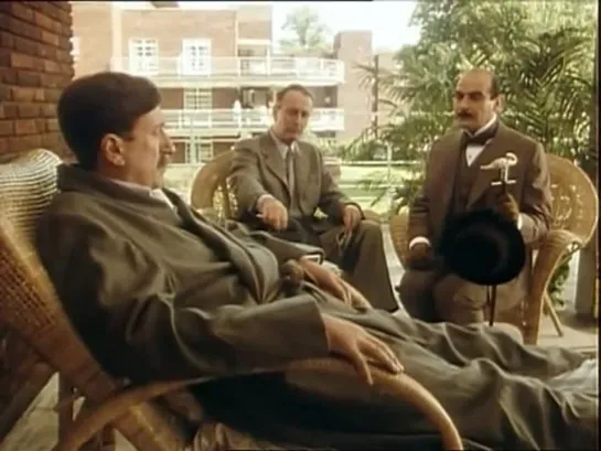 Poirot - 304 (1991) - Wasp's Nest