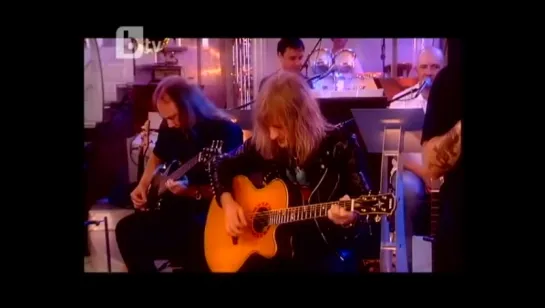 Judas Priest - Diamonds And Rust (acoustic) Live at Slavi show, BTV 17⁄06⁄2004