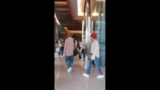 [VK][180422] MONSTA X fancam @ After Jongno fansign