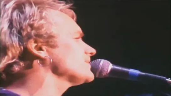 The Police - Don't Stand So Close to Me (Live at the Gateshead International Stadium in Gateshead, UK on 31 July 1982)