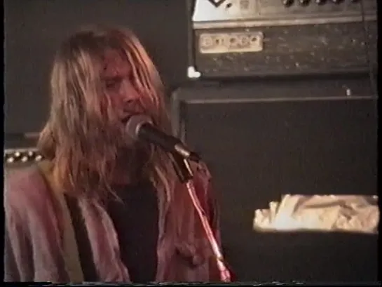 NIRVANA - Kapu, Linz, Austria, 20.11.1989 (AMT #1)