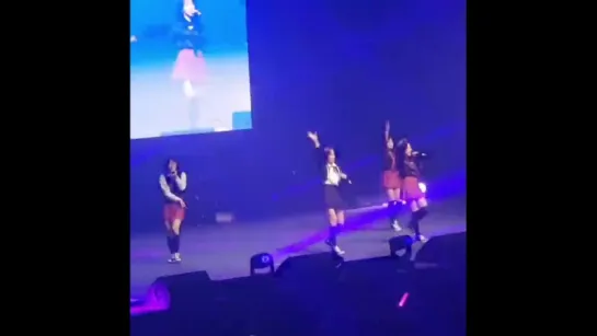 [PERF] 180127 TAHITI - Blow My Speakers Out @ «K-pop Knight London 2018» © Dannisaur1996