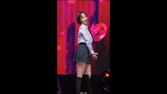 [PERF] 171205 TAHITI - Molla Molla (Miso) @ The 54th Coex Urban Park Kpop Concert