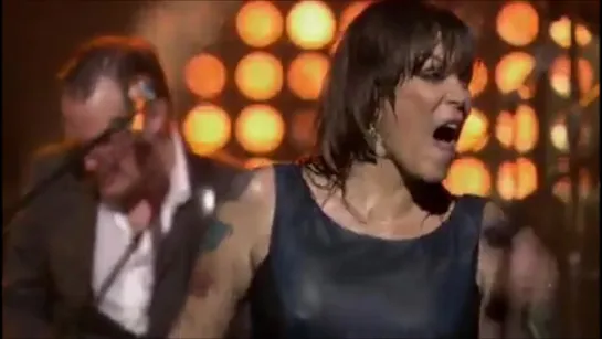 Beth Hart & Joe Bonamassa - Nutbush City Limits (Live at the Carré Theatre in Amsterdam, the Netherlands. June 30.2013)