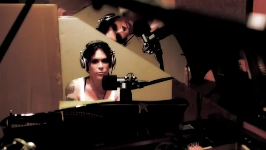 Beth Hart - Better Man (Official Music video) © 2012