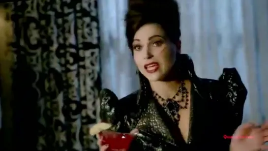 Evil Queen fashion