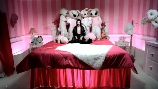 Marilyn Manson - Tainted Love