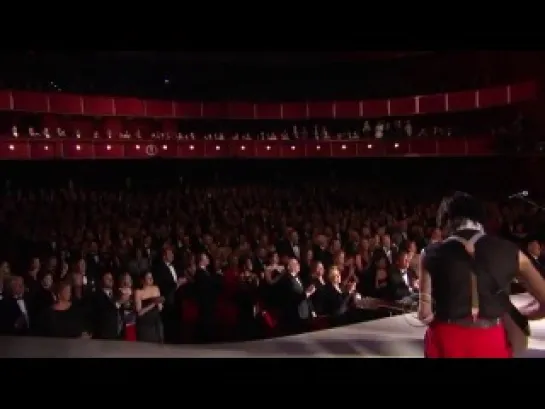 Bonnie Raitt, Tracy Chapman, Jeff Beck and Beth Hart - "Sweet Home Chicago" (2012)