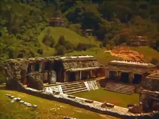 Centinelas del silencio (Sentinels of Silence: The Ruins of Ancient Mexico, 1971) Robert Amram